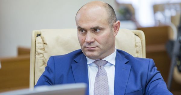 Министр внутренних дел прокомментировал случай со сбитой беременной женщиной.