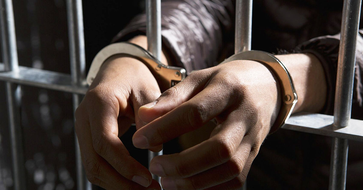 Un locuitor din Soroca, condamnat la 23 de ani de închisoare după ce a ucis un consătean și a violat trei femei.