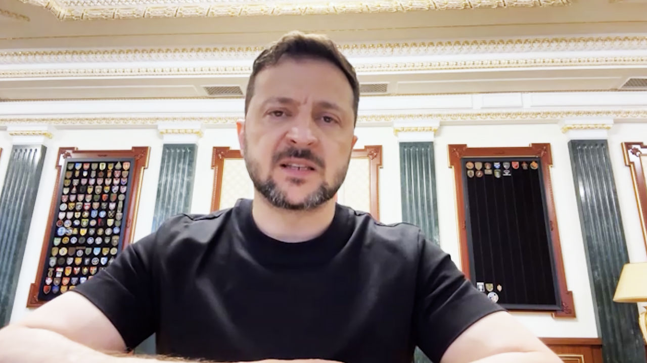 Зеленский: "Офис" нашей операции на в России находился прямо рядом со зданием ФСБ.