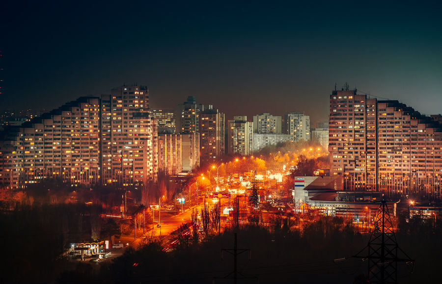Конкурс, который впервые прошел в 2009 году, проводится в два этапа. 