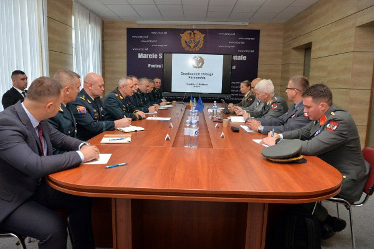 Национальная армия получит больше военной техники из ЕС до конца года.