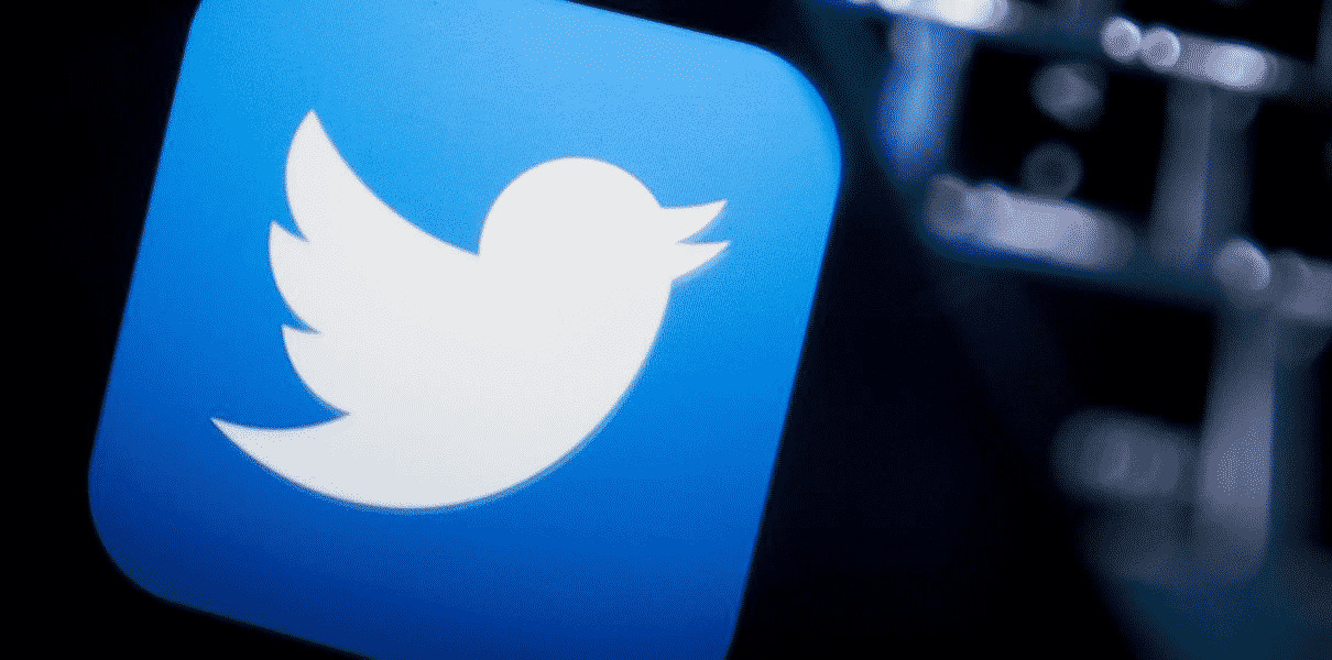 Twitter предупредил, что разблокировка аккаунтов займет время.