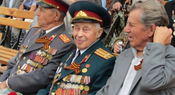 Medalia va reprezenta un medalion rotund, monocolor, din aur brunat, cu diametrul de 30 de milimetri. Foto: independent.md