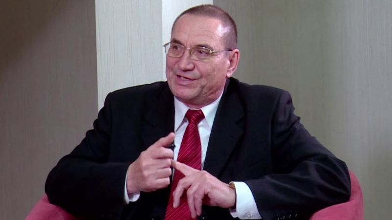 Борис Шаповалов: До выборов президента власть устоит.