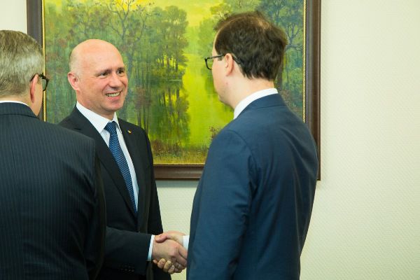 Filip: Pachetul de condiţionalităţi ne ajută să ne mobilizăm şi să ne mişcăm înainte. Foto: gov.md