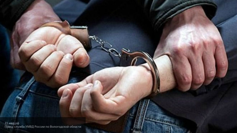 Полиция задержала двух подозреваемых в умышленном убийстве мужчины в Кишиневе.