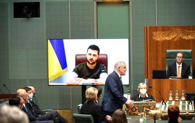 Австралия дополнительно предоставит Украине 18,7 миллионов долларов военной помощи.