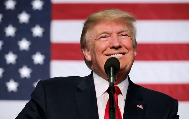 Трамп отреагировал на скандальную статью с Луценко.