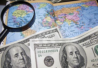 Cei mai mulţi milionari din lume locuiesc în Statele Unite ale Americii. 