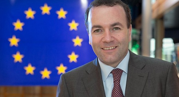 Manfred Weber, care conduce grupul PPE în Parlamentul European, a criticat Marea Britanie.