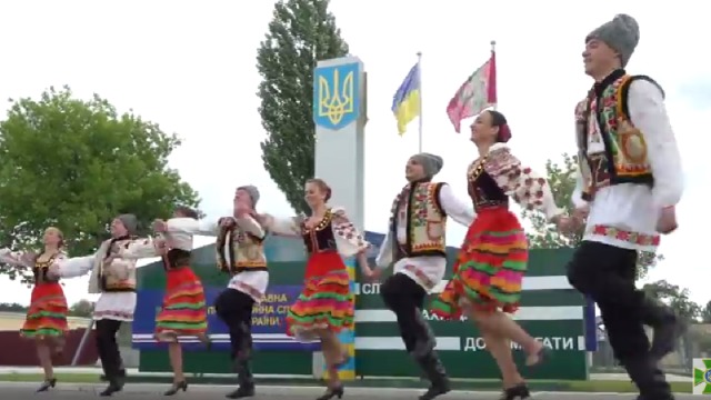  Украинские правоохранители поздравили молдавских коллег видеороликом.