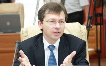 Вячеслав Негруцэ дал понять, что закон не будет изменен несмотря на все протесты сельхозпроизводителей. Фото: 24h.md