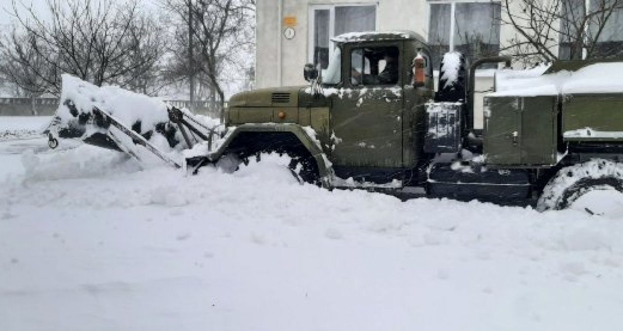 Нацармия готова оказать помощь районам, пострадавшим от снегопада.