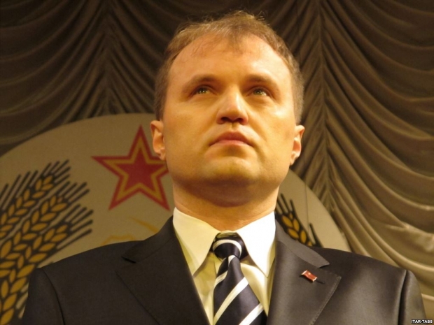 De asemenea, va fi limitat accesul la resursele de informare care au difuzat aceste informații.