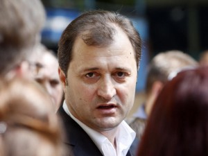 Vladimir Filat s-a născut la data pe 6 mai 1969, în satul Lăpuşna, raionul Hânceşti.