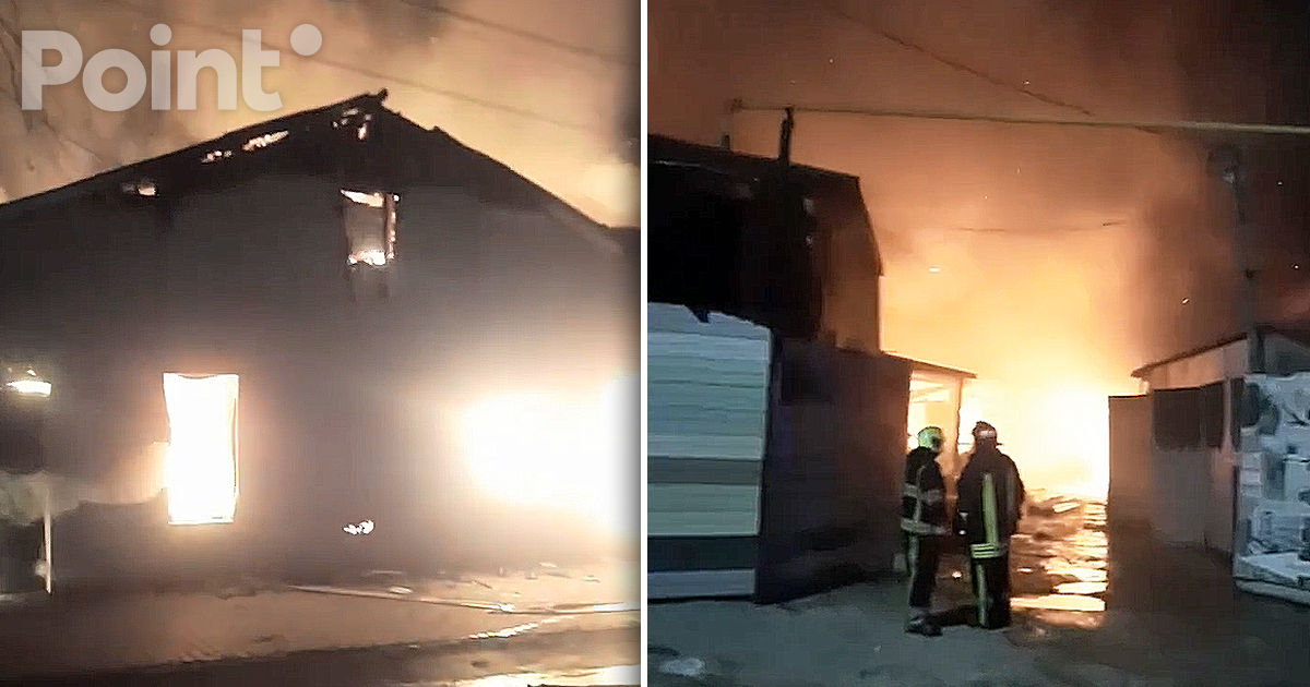 Incendiu la Edineț: Un depozit de materiale de construcții, mistuit de flăcări.