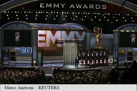 Prezentatorul Stephen Colbert a dat startul celei de a 69-а a premiilor Emmy. Foto: reuters.com