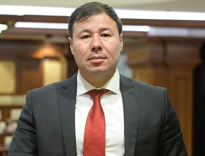 Депутат от Партии социалистов Богдан Цырдя.