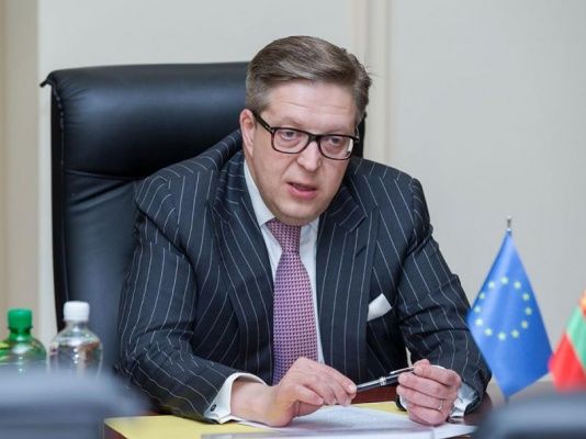 Глава делегации ЕС в Молдове Пиркка Тапиола.  