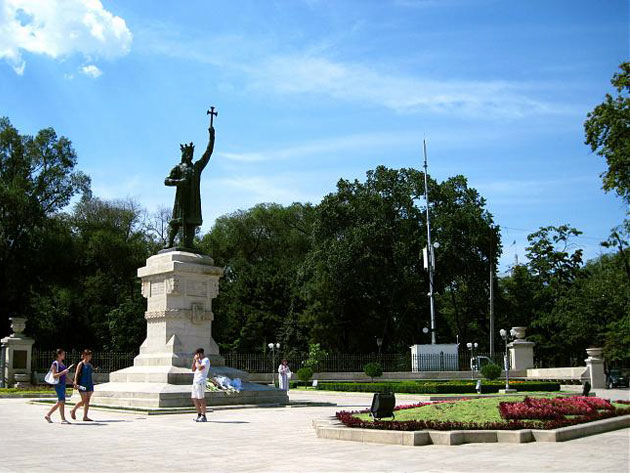 Grădina Publică „Ștefan cel Mare și Sfânt”, reamenajată. Ce schimbări vor fi făcute. Foto: inter-tour.ro