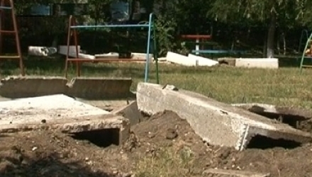 Жители возмущены до предела и угрожают организовать акцию протеста.