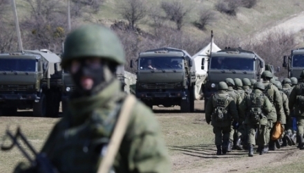 Grănicerii ruși efectuează verificări la 27 de puncte de trecere. Anterior, militarii ruși au minat teritoriul la granița cu Crimeea.