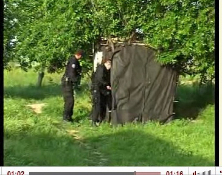  O presupunere a tatălui le-a fost de ajutor poliţiştilor. El îl bănuia pe concubinul fetei că ar fi autorul răpirii.