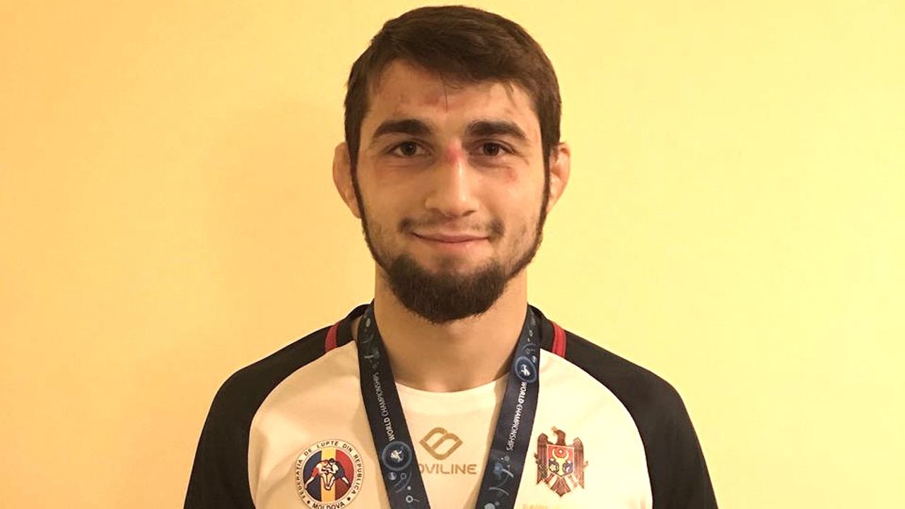 Максим Сакулцан поборется за бронзу на чемпионате Европы.