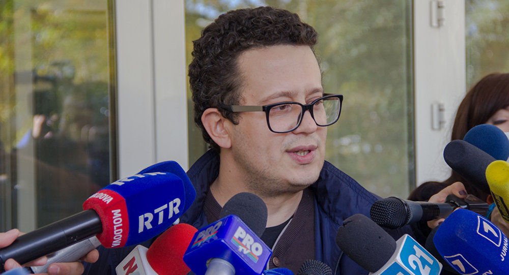 Potrivit vicepreședintelui formațiunii, Vadim Pistrinciuc, fostul premier este amenințat că va fi mutat într-o celulă „specială”.