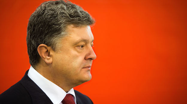 Формальных следов нескольких лет жизни Порошенко в Бендерах почти не осталось: нет ни памятников, ни памятных досок.