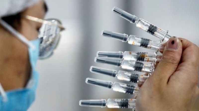 В Таджикистане ввели обязательную вакцинацию от коронавируса.