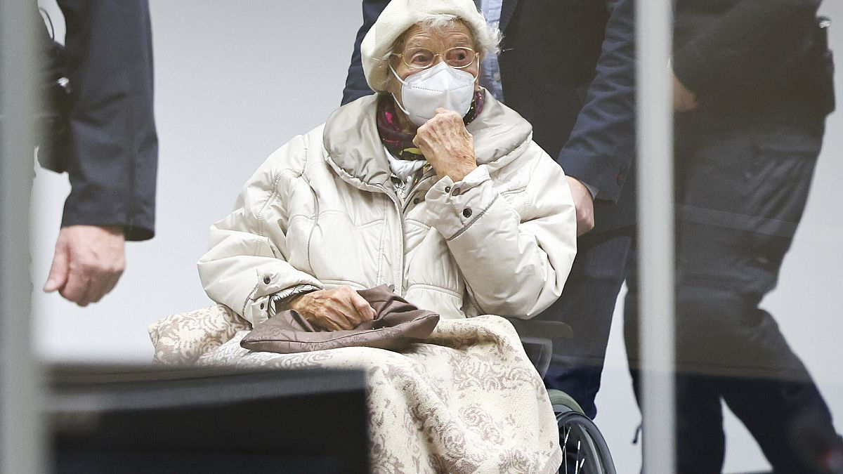 Приговор 99-летней бывшей машинистке нацистского концлагеря оставлен в силе.