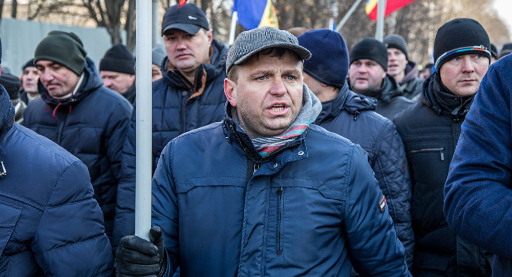 Andrei Năstase este candidatul Partidului de dreapta „Platforma Demnitate şi Adevăr” la funcţia de preşedinte al ţării.