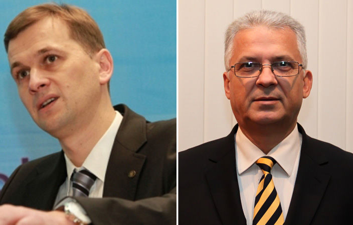 Дрэгуцану и Балан отчитаются перед парламентом.
