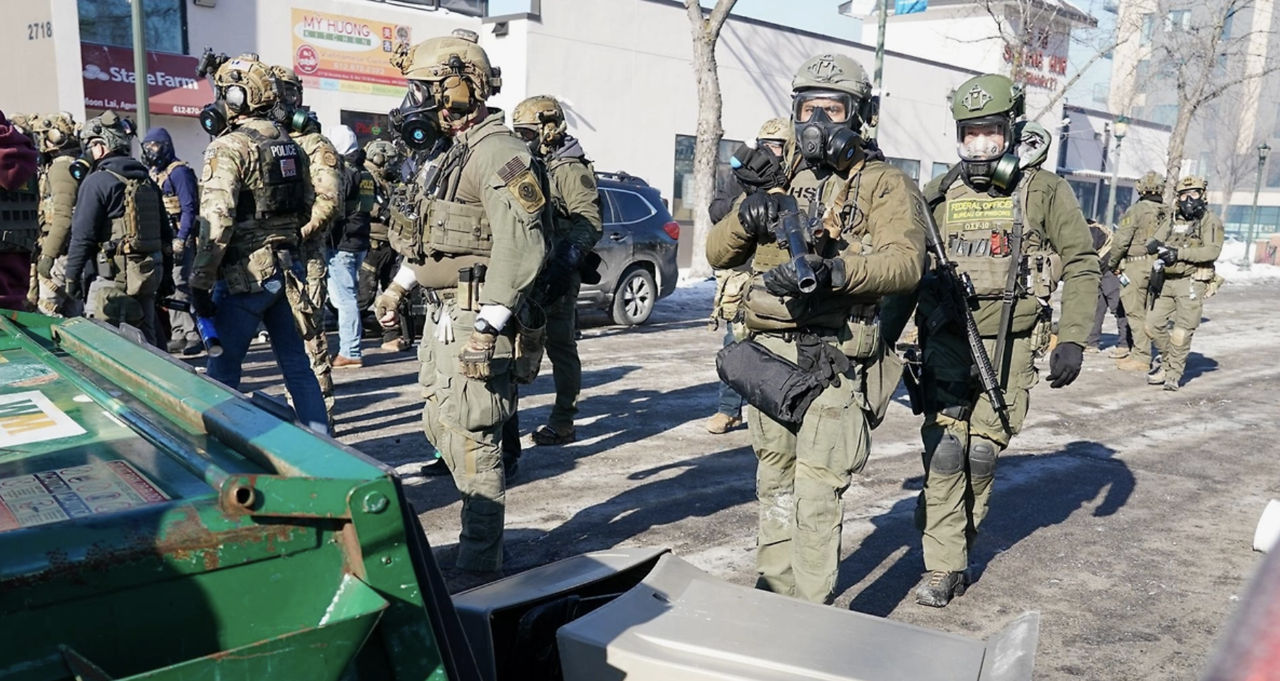 Миннесота задействовала Нацгвардию штата из-за действий ICE в Миннеаполисе.