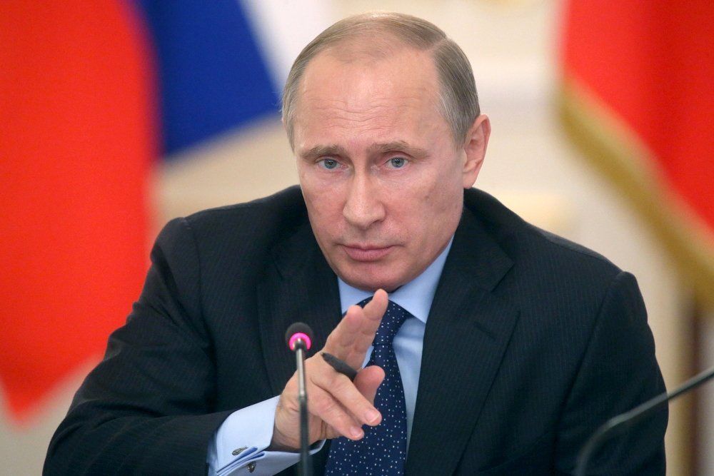 Путин: Россия приостанавливает участие в договоре ДРСМД.