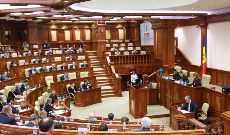 В официальном пресс-релизе ЕСП уточняется, что речь идет о 37 евро на душу населения.
