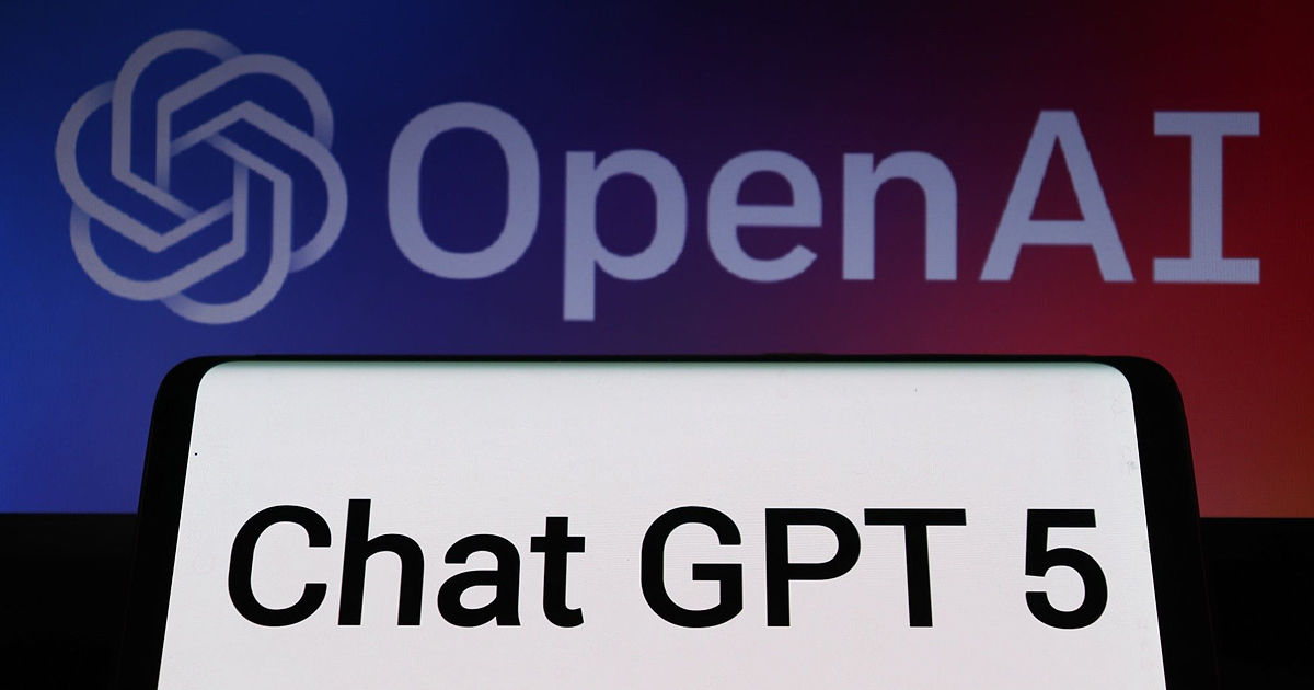 OpenAI a recunoscut problemele cu ChatGPT-5 și l-a făcut mai „prietenos”.