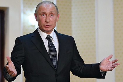 Теоретически из-за попадания в такой список Путин мог быть взят под стражу на границе Финляндии.