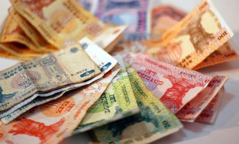 Tot mai mulți consumatori depun petiții la APC, privind refuzul unor agenți economici de a preschimba produsul și de a restitui contravaloarea acestora.
