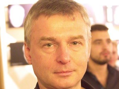 Известный российский журналист Дмитрий Циликин был найден убитым в собственной квартире в Санкт-Петербурге.