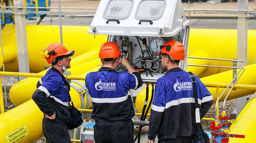 "Газпром" штатно продолжает подачу газа для транзита через Украину.