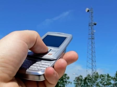  Reducerea graduală a tarifelor angro este una din obligaţiile speciale preventive impuse de ANRCETI furnizorilor nominalizaţi. 