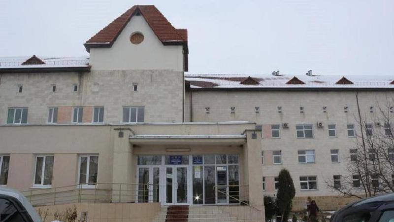 На травматолога из Глодян, искалечившего пациентов, завели дело.