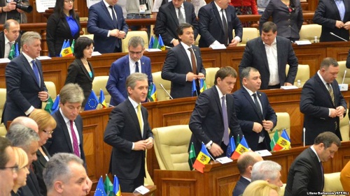 Внеочередная сессия парламента пройдёт с 21 по 30 января.