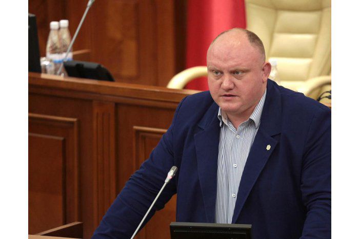 Socialistul care insistă să devină avocat. Va susține, repetat, proba orală. Foto: moldpres.md
