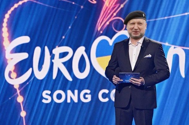 Скандал с Maruv высмеяли в Сети.