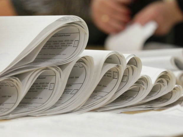 Experţii politici salută decizia Partidului Comuniştilor din Republica Moldova de a organiza numărătoarea paralelă a rezultatelor voturilor