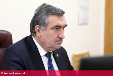 O firmă apropiată de familia lui Hotineanu câștigă tendere de milioane