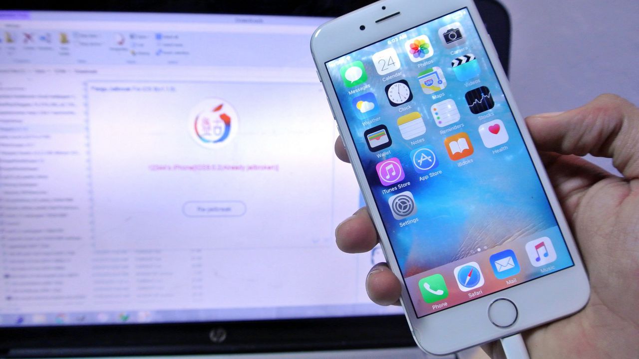 Обновление iOS 9.3.2 вышло в понедельник, 16 мая.